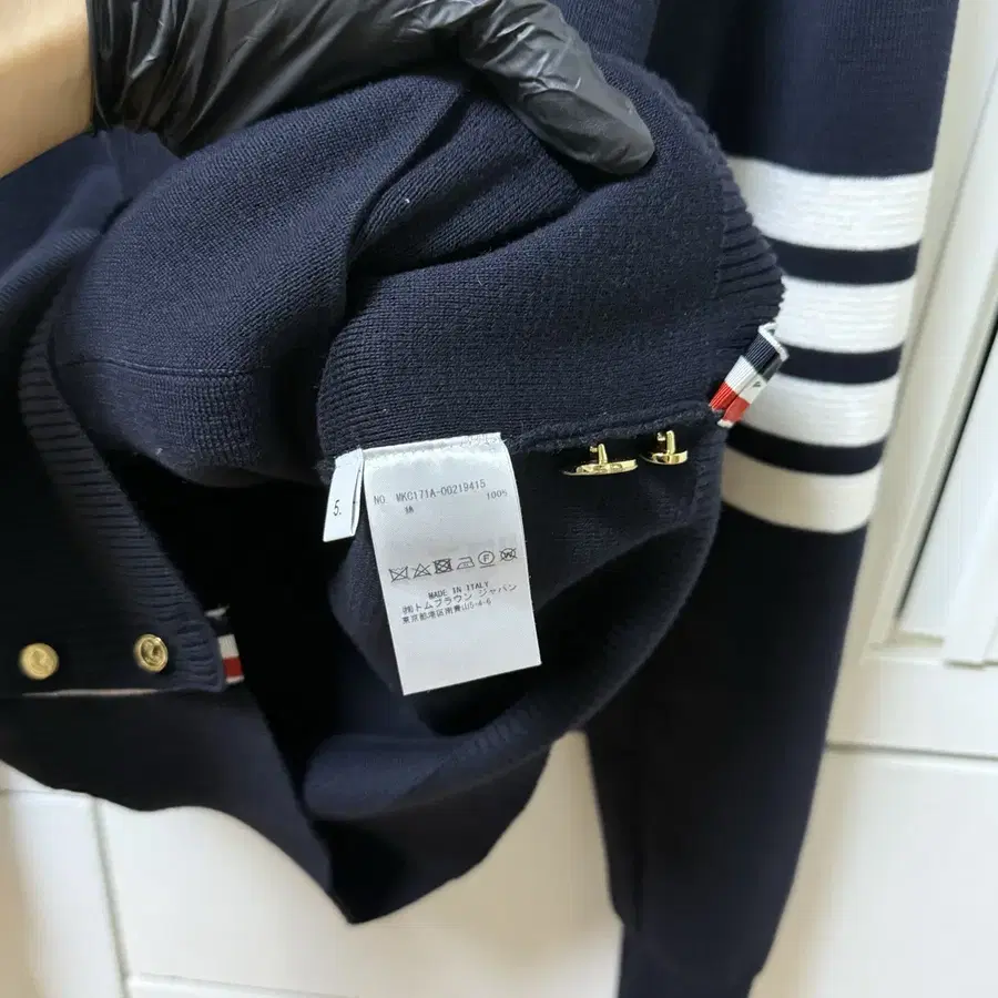 Product Details - 5