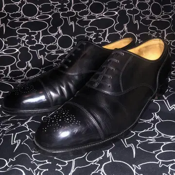 JOHN LOBB 스트레이트 팁 메달리온 블랙 9E