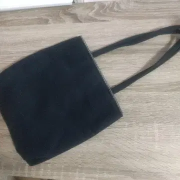 숄더백 INED