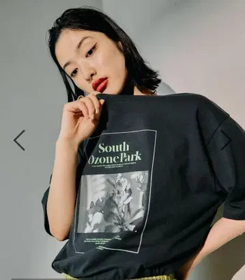 렙심 이번 시즌 흑백 로고 컬러 티셔츠 차콜