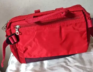Samsonite 빨간색 숄더백