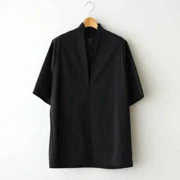 테아토라 룸키 셔츠 DR 사이즈 3 블랙