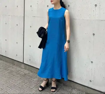 BLENHEIM 브렌헤임 린넨 라이크 플레어 절개 원피스 블루 S