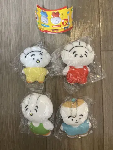 C-pla 한정판 GYOZAO 교자 봉제 인형 키링 가챠 4종 컴프