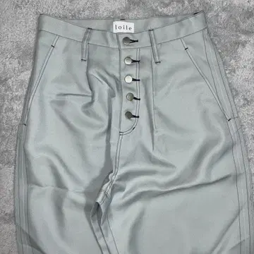 loile 23ss 스티치 슬랙스 사이즈 2 (M)