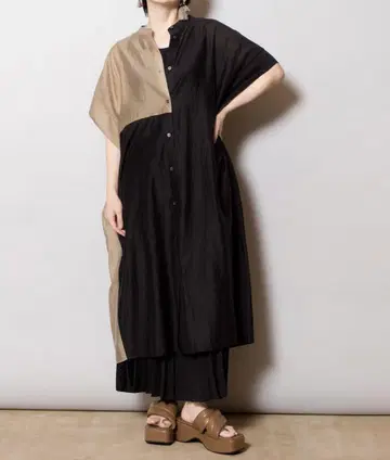 OSMOSIS 시어 롱 블라우스