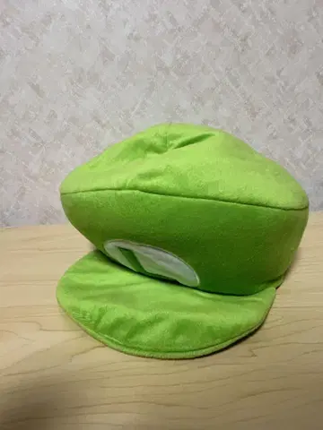 유니버셜 루이지 모자