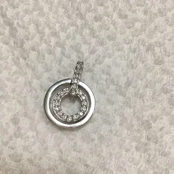 스와로브스키 펜던트 탑