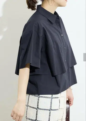 저널 스탠다드 레이어드 하프 슬리브 셔츠