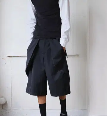 AVALONE 숏 팬츠 GRAY