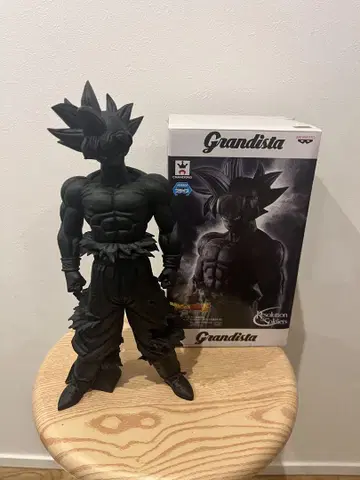 Grandista 손오공 피규어