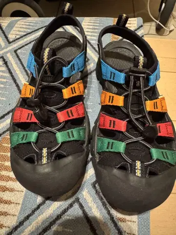 KEEN 여성용 샌들 뉴포트