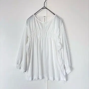 뷰티 앤 유스 유나이티드 애로우즈 셔링 블라우스 반소매 화이트