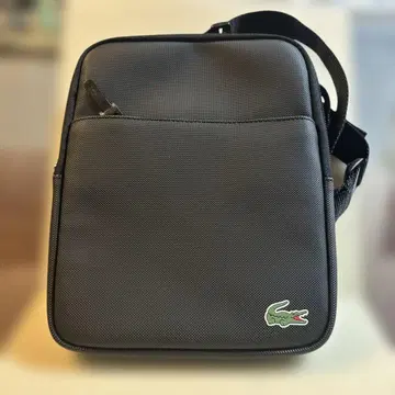 Lacoste 블랙 숄더백