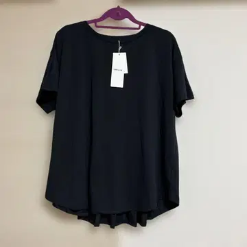 신상품 미사용 컴시즘 [접촉 냉감] 백턱 티셔츠