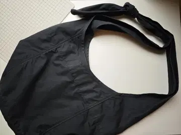 아르나르 마르 요손 라바 토트