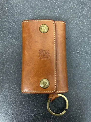 IL BISONTE 일비종떼 키케이스 브라운