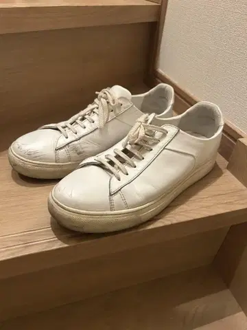 리걸 화이트 가죽 스니커즈 27cm