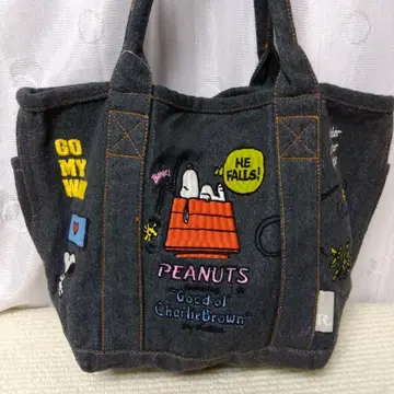 스누피 자수 데님 토트백 ROOTOTE