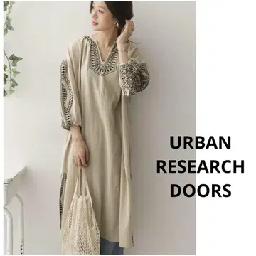 URBAN RESEARCH DOORS 자수 맥시 원피스