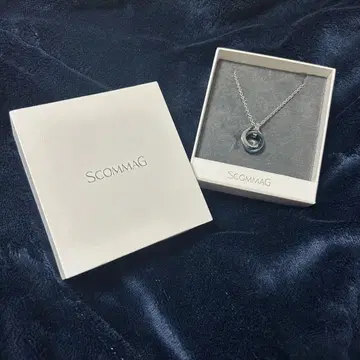 SCOMMAG 실버 원형 펜던트 목걸이