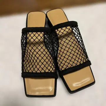 블랙 폴리에스테르 메쉬 샌들 M 사이즈