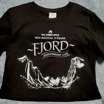 Mrs. GREEN APPLE FJORD LIVE 티셔츠
