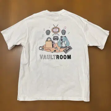 VAULTROOM 화이트 하츠네 미쿠 티셔츠 M 사이즈