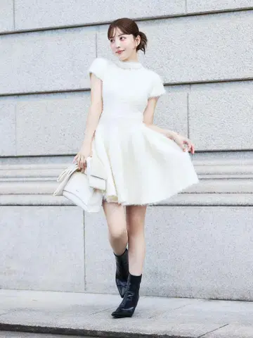 eimy istoire 페더 얀 플레어 니트 미니 원피스