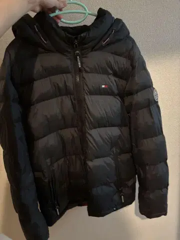 TOMMY 다운 자켓