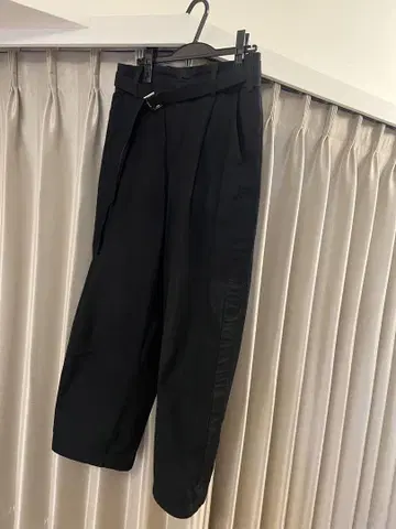 사카이 22SS 남성용 바지 블랙
