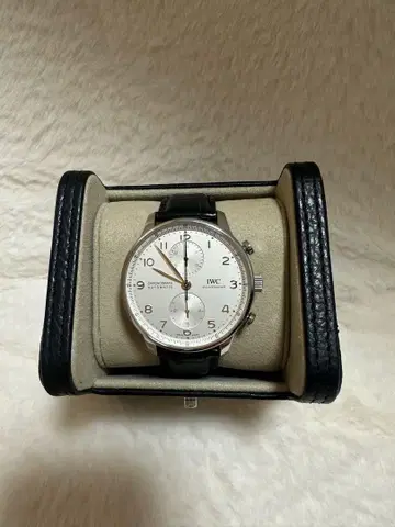 iwc 포르투기저 제크로노그래프