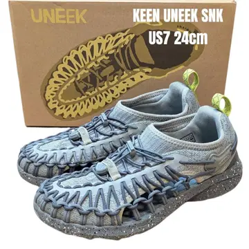 새상품급 KEEN UNEEK SNK 킨 유니크 스니크 24cm 그레이