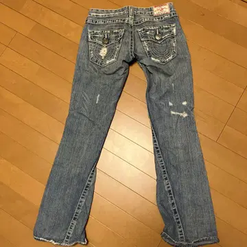 True Religion 플레어 데님 24