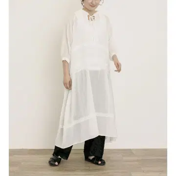 사만사 모스모스 레이스 절개 원피스