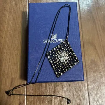 스와로브스키 다이아몬드 펜던트 목걸이