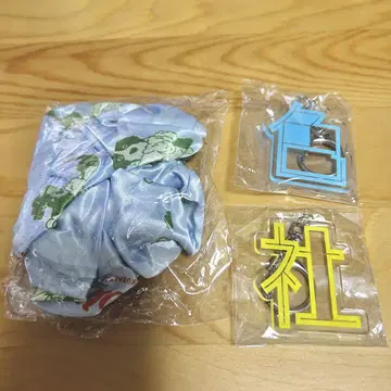 료쿠샤 캡슐 스크런치 아크릴 키링