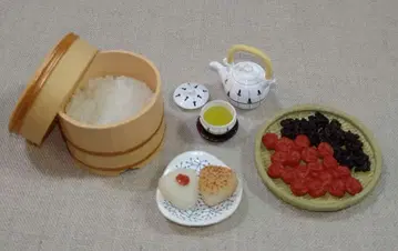 리멘트 할머니 댁의 자랑거리 매실 장아찌