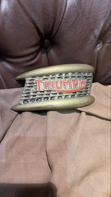 TRIUMPH 메탈 벨트 버클