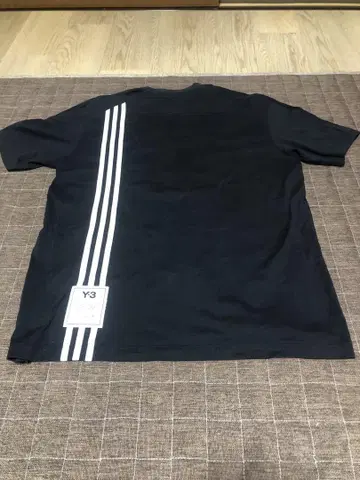 Y-3 블랙 티셔츠 M 사이즈 3권 스트라이프
