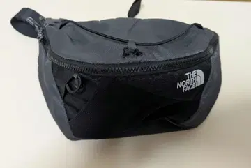 THE NORTH FACE 블랙 웨스트 파우치