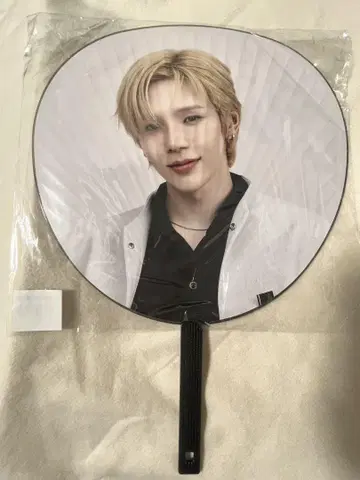RIIZE 투어 굿즈 부채 쇼타로