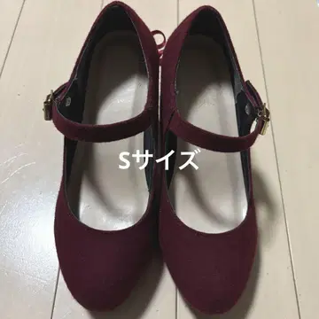 S 사이즈 버건디 리본 포함 하이 힐 신발 펌프스