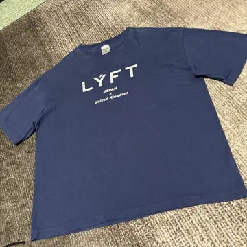 LYFT 네이비 티셔츠 XL 사이즈