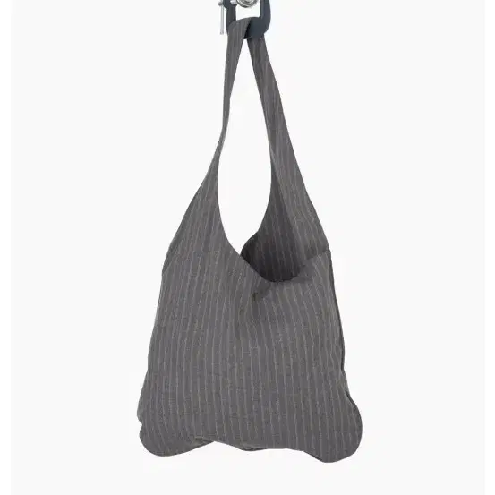 Qualpack Essential Tote Bag 331 Black on Bunjang Global Site.