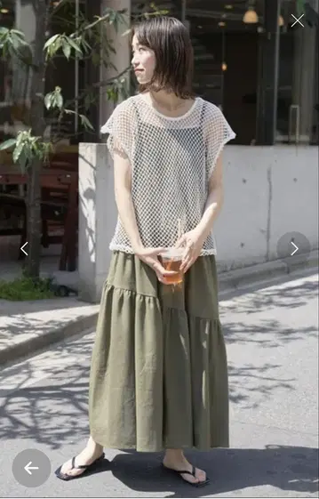 메쉬 탑과 코튼 스커트 셋업