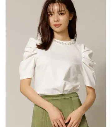 토나르 여성용 상의 반팔 셔츠 블라우스 비쥬 장식