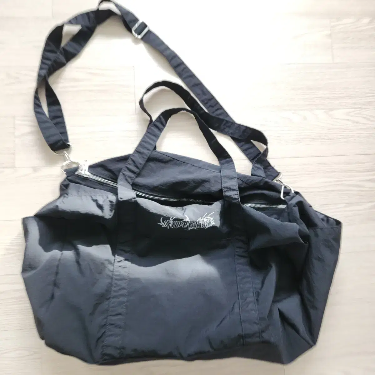 ATEEZ | 에이티즈 Ateez Concert MD Duffle Bag on Bunjang Global Site.