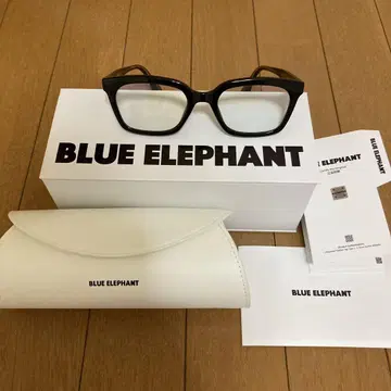 BLUE ELEPHANT. 패션 안경