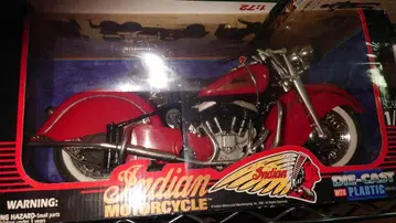 Indian Motorcycle 1/6 스케일 빨간색